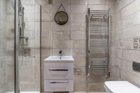 Bedroom 2 En-Suite