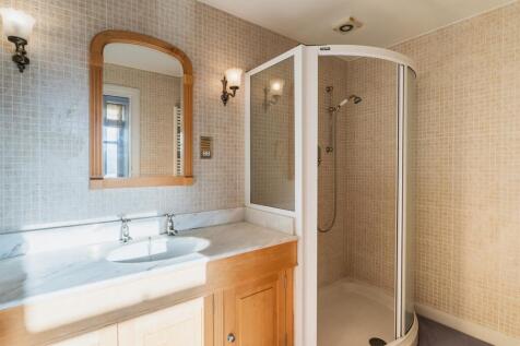 Bedroom 4 En-Suite Shower Room