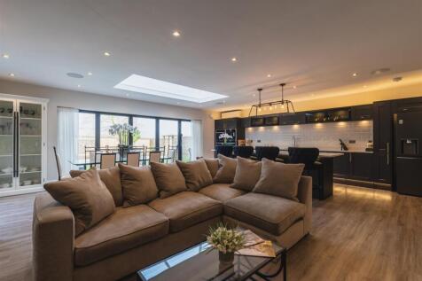Living Kitchen