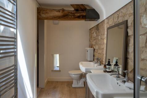 Master En-Suite