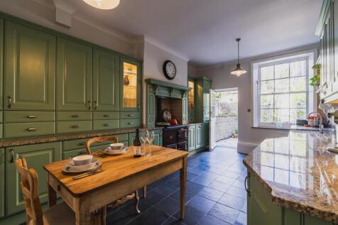 Breakfast Kitchen