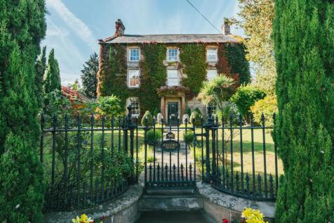 Exterior and Gardens