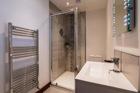 Principal En-Suite Shower Room