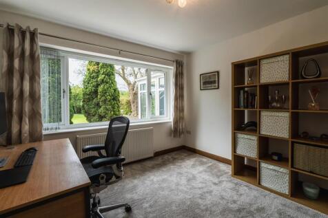 Bedroom 4/Study