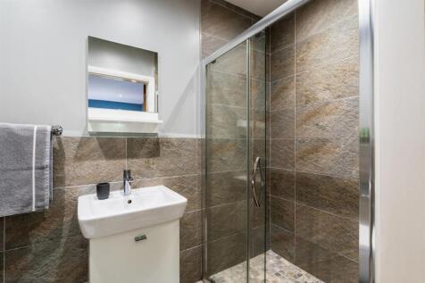 Bedroom 3 En-Suite Shower Room
