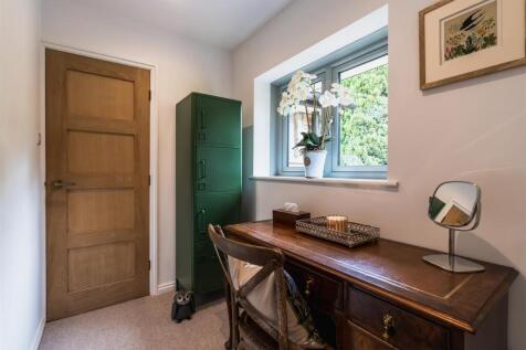 Dressing Room 1