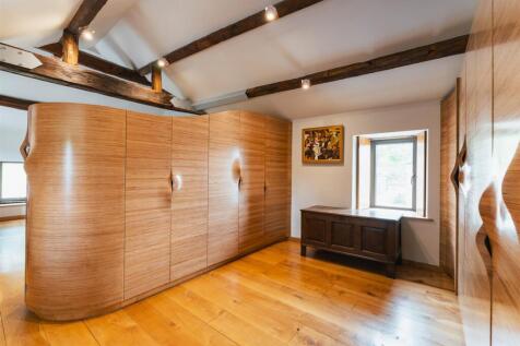 Master Dressing Room