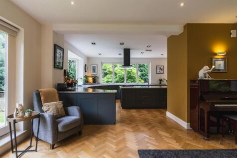 Living Kitchen