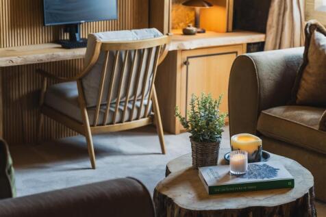 Snug/Library