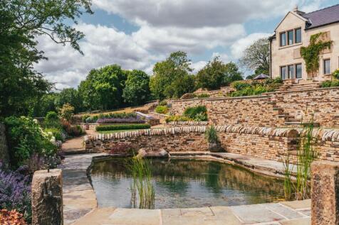 Exterior and Gardens