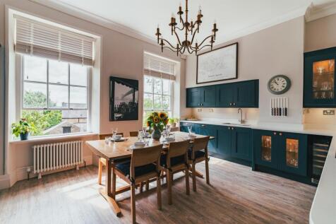 Breakfast Kitchen