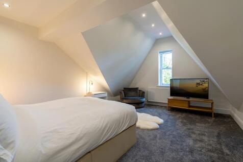 Bedroom 4 Sitting/Dressing Room