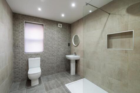 Bedroom 4 En-Suite