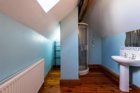 Bedroom 5 En-Suite Shower Room