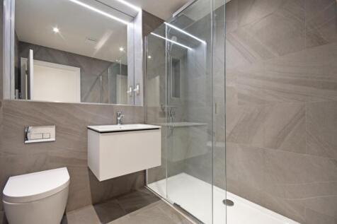 Master En-Suite