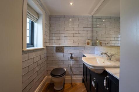 Bedroom 4 En-Suite Shower Room