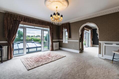 Master Bedroom Snug