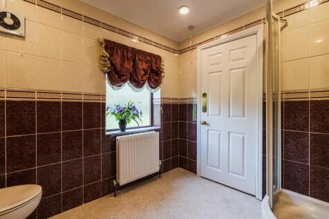 Bedroom 2 En-Suite Shower Room