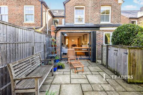Property Image 4