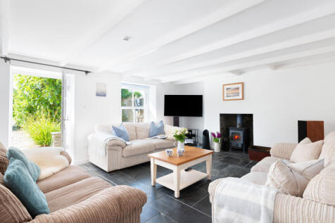 6846b5a212849_Marine Cottage-30