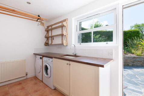 6846b5a10f5cd_Marine Cottage-28