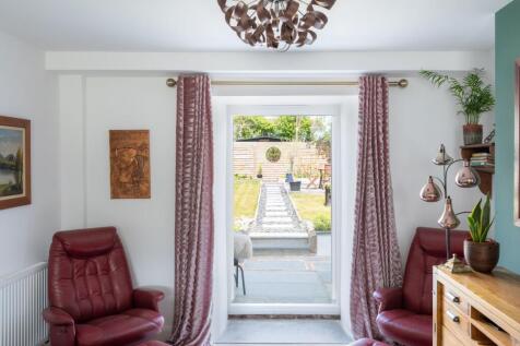 6825fe2b36598_Hill View-19