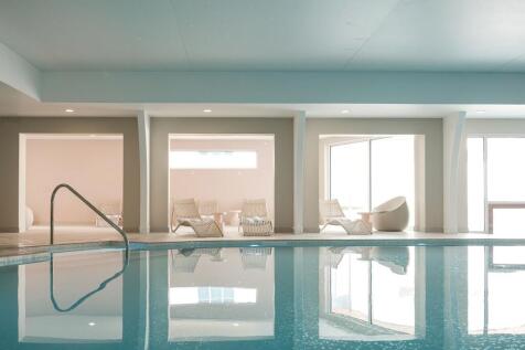 68483c1754d41_Doon-Williams-St-Moritz-Hotel-24-13
