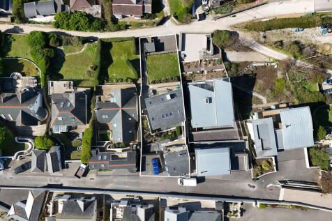 6800c2cecb6d3_SB_DJI_1_birds eye_white line