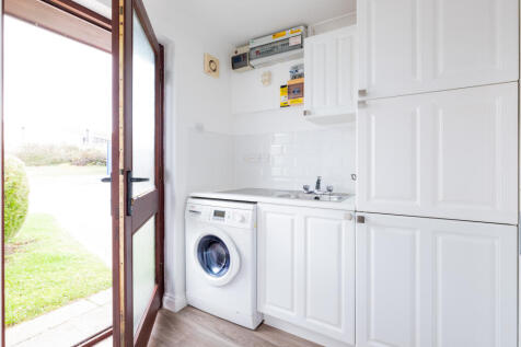 6759bf609ce37_St Moritz Villas 7-18