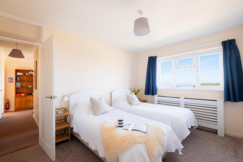 68136cc67346c_Badgers Cliff-12