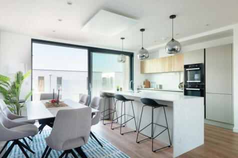 680b4c8f27afc_Trebetherick Gardens-25