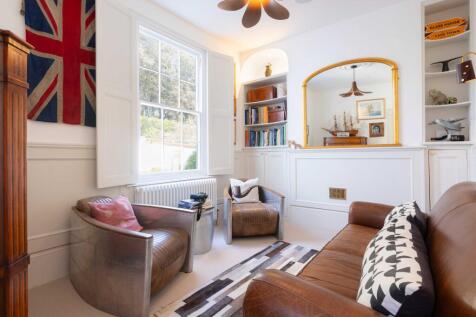 684c47d3d00da_Lancefield-House-71