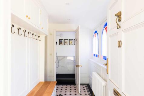 684c475edd9a4_Lancefield-House-34