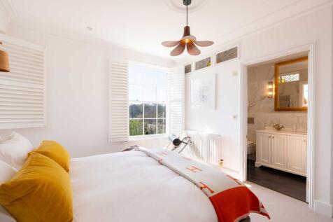 684c468c3fb76_Lancefield-House-4