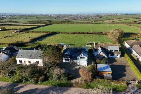 67c187a0458f4_High Croft_1_low res