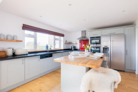 67b5ee3ed0901_High Croft-30