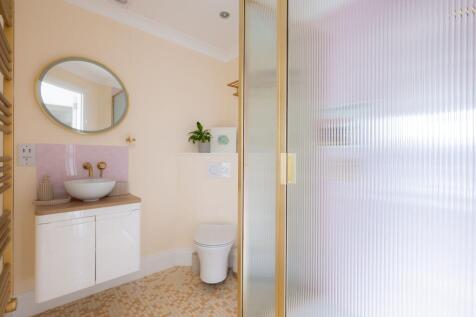 67e6cab1175e9_Lowenna Manor 6-12