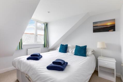 66685337cfdd2_Hill Cote-3