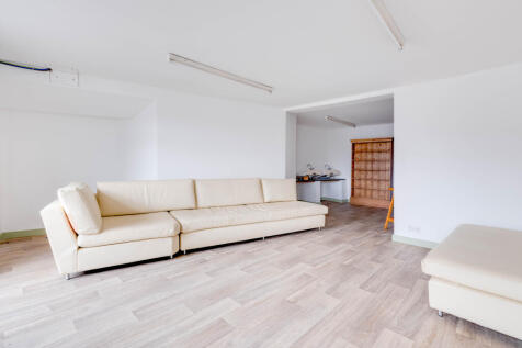 65c0b6370abf0_Egloshayle Road 1-13