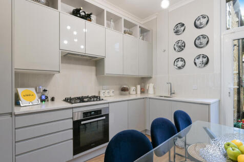 RAINHAM ROAD, 42A- (6).jpg