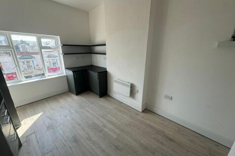 WhatsApp Image 20...