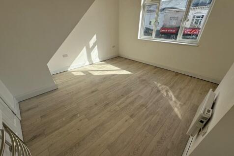 WhatsApp Image 20...