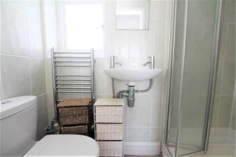 Cloakroom/wc
