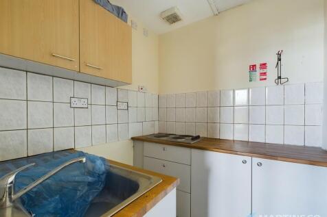 Flat 1 Kitchen 