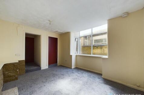 Flat 2 Lounge 