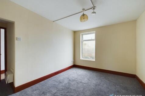 Flat 4 Bedroom 