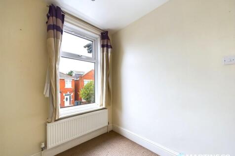 Bedroom 2 (b)