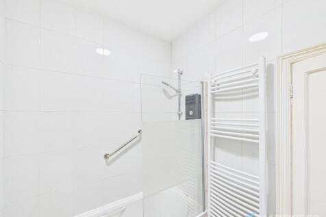 CAM02318G0-PR0549...