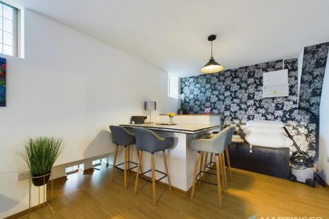 CAM02318G0-PR0387...