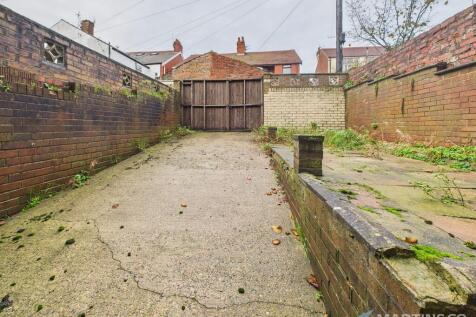 CAM02318G0-PR0554...